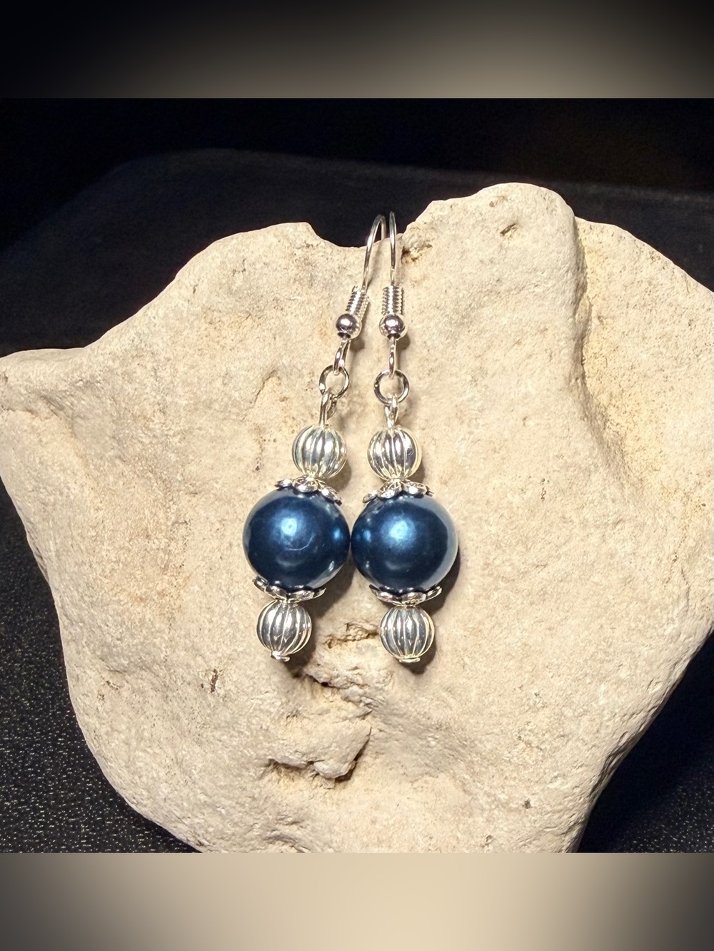 ✨Hand Crafted✨Elegant Blue Pearl Drop Earrings